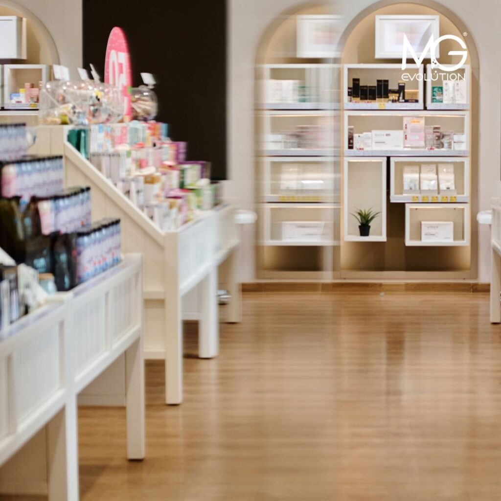 What Is the Difference Between Private Label and White Label in the Cosmetics Industry?